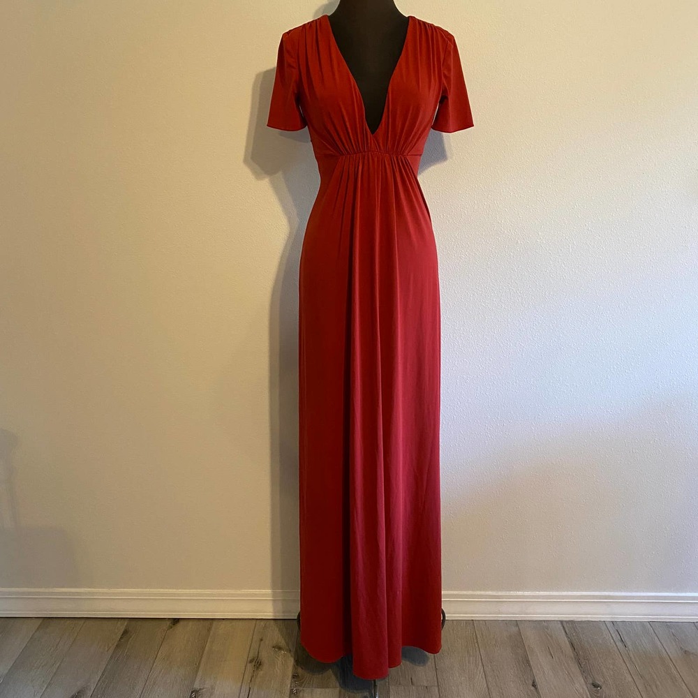 Vera Wang Gown